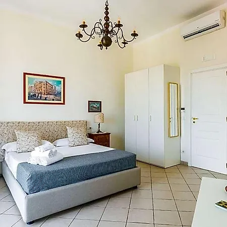 Hotel Dream Terrace On The Gulf Neapol